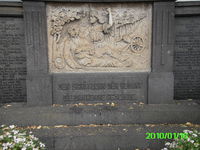 Mehren-Kriegerdenkmal (4).JPG