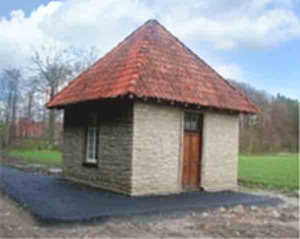 Datei:Haus-koppel-kapelle.jpg