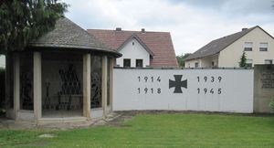Hagen aTW Kriegerdenkmal Martinusfriedhof-01.jpg