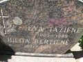 TAŽIENĖ Ieva geb. Tumat und BERTIENĖ Hilda geb. Tažytė