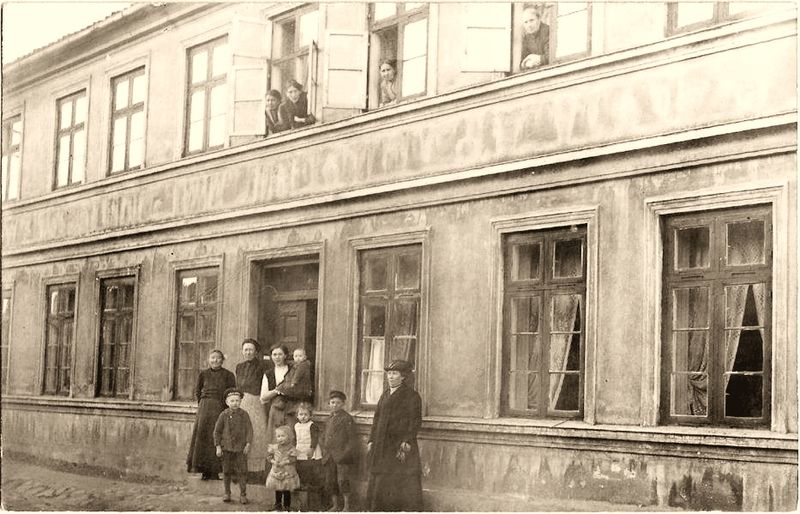 Datei:Memel Sommer 1918 Zabre a Berlin Besuch Ferdinandspl 7 r.jpg